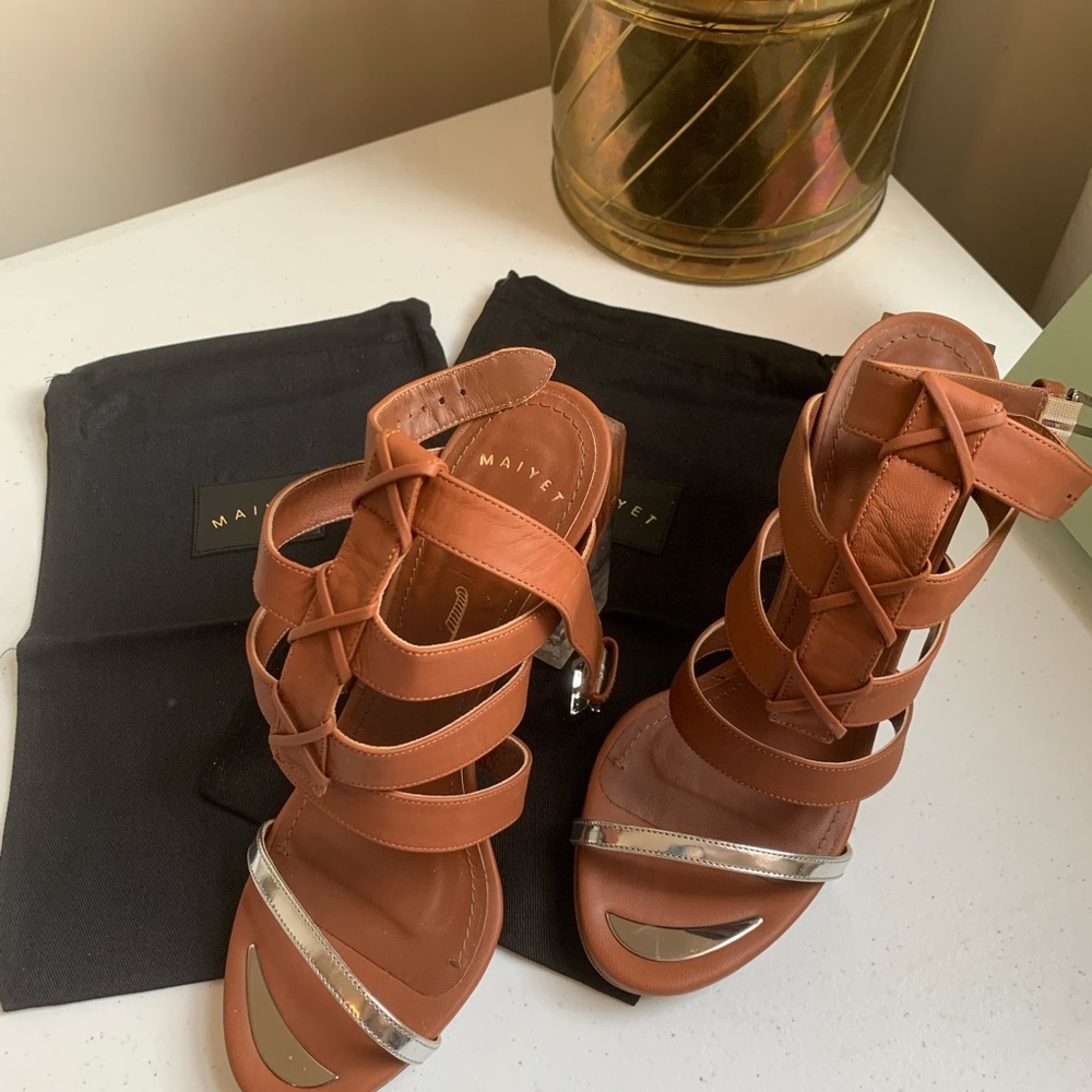 Maiyet sandal in clear acrylic heel.